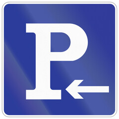 Road sign in China - Parking on the left