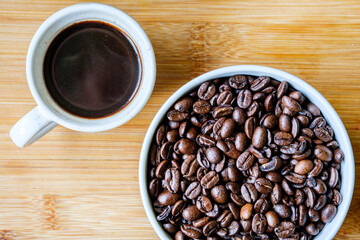 Fresh Aromatic Roasted Organic Whole Coffee Beans