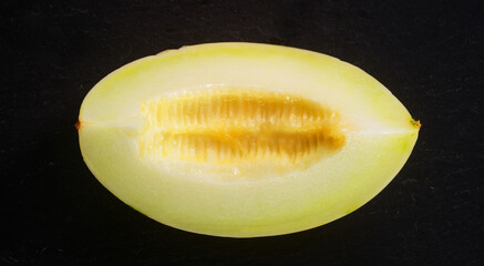 Viertel Snowball Melone entkernt