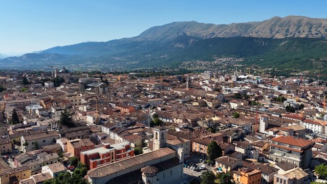 L'Aquila, Abruzzo, Italia. Il centro storico ricostruito dopo il terremoto del 2009.
Vista Aerea del centro de L'Aquila.