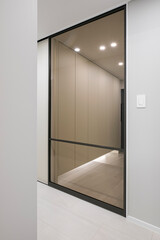 Make the middle door as wide as possible so that large items can pass through easily