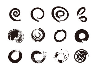 筆で描いた手描きの掠れた円デザインの素材セット