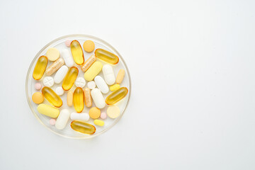 vitamin supplements capsules pill, softgel, fish oil, omega 3, vitamin E
