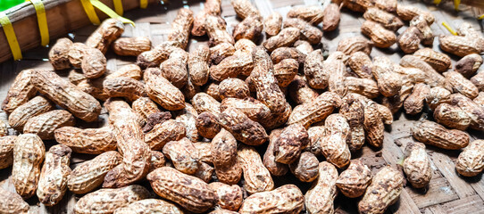 close up of a rusty chain