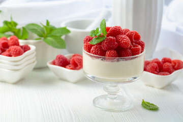Mascarpone cream with fresh raspberries.