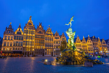 Obraz premium Downtown Antwerp city skyline, cityscape of Belgium