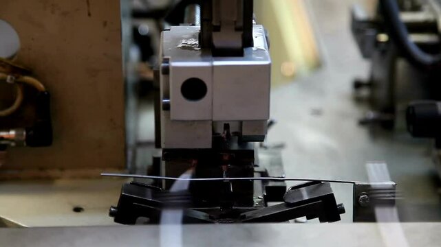 automated work with robotic hands in the modern industrial iron and aluminum production