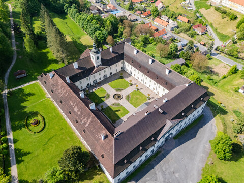 Aerial view of the grand manor house with a symmetrical courtyard, surrounded by vibrant green lawns and trees, Sv&Atilde;&curren;t&Atilde;&frac12; Anton, Bansk&Atilde;&iexcl; Bystrica Region, Slovakia.
