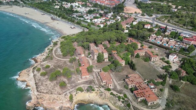 Preventori de la Savinosa, Platja de l'Arrabassada, Platja de la Savinosa, Tarragona, Catalunya, Spain