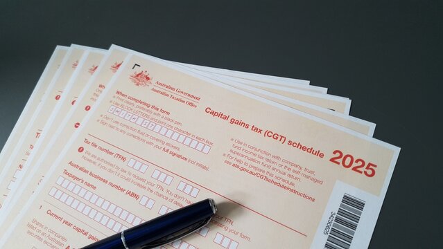 Australian tax form NAT 3423 Capital gains tax (CGT) schedule for the year 2025