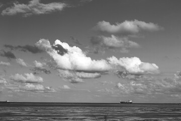 Wadden Sea landscape: Container ships on the Elbe River off Cuxhaven – low tide and shipping
