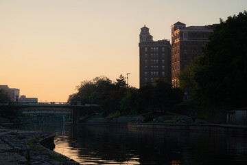 Architecture of the Kansas City plaza during sunrise.