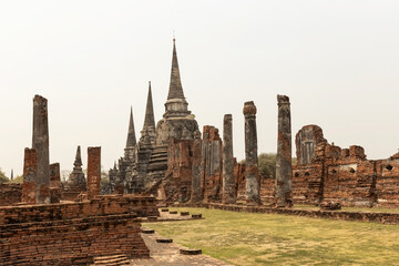Obraz premium Ancient buddhist sputas in the old Thai capital Ayutthaya in Thailand