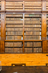 Bibliothèque Municipale ou bibliothèque Patrimoniale Fesch d'Ajaccio en Corse du Sud