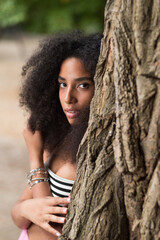 Modella cubana nella natura