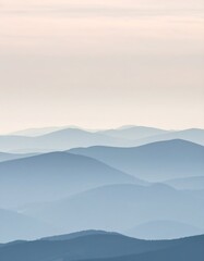 Obraz premium Serene Mountain Ridges in Haze