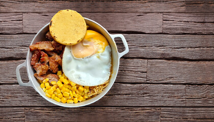 Cazuela paisa, typical Colombian dish - Gastronomy of Antioquia
