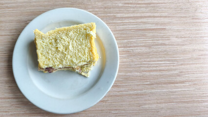 a slice of whole wheat sandwich