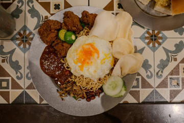 Nasi Lemak noodles with fried chicken