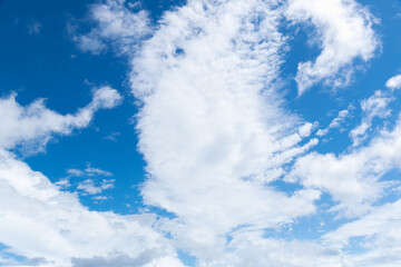 夏の空　澄んだ青空と雲181