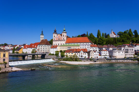 Scenic view of Steyr with B�rgerspitalskirche and Michaelerkirche at the confluence of Steyr and Enns rivers in Upper Austria