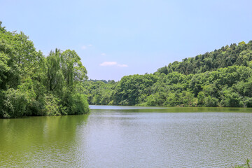 Fototapeta premium The natural scenery of Donghu Mountain Park in Deyang City, Sichuan Province, China