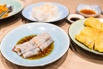 Hong Kong dim sum traditional restaurant food variety