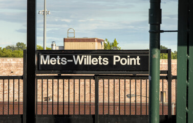 mets-willets point subway station sign on metro stop platform in flushing meadows queens new york city (train railroad travel baseball tennis) park corona