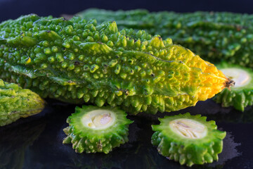 Bittermelone, Nahrungserg&auml;nzungsmittel und di&auml;tetisches Lebensmittel zur F&ouml;rderung der Gesundheit