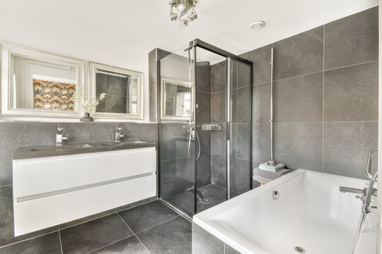 Modern Elegant Bathroom Design