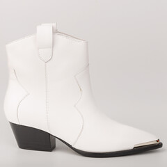 Discover the perfect blend of elegance and comfort with these Stylish White Pointed Toe Western...