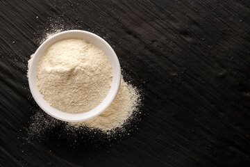 Organic gelatin powder - Lots of hydrolyzed collagen powder.