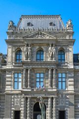 Obraz premium Paris, exterior facade of the Louvre, ancient building with the museum 