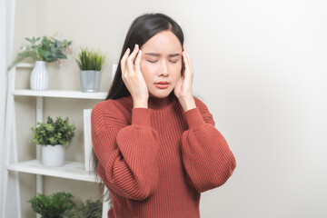 Dizzy asian young woman, stressed girl headache, pain migraine pain suffering from vertigo standing...