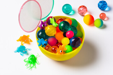 スーパーボールすくいと金魚のおもちゃ