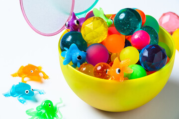 スーパーボールすくいと金魚のおもちゃ