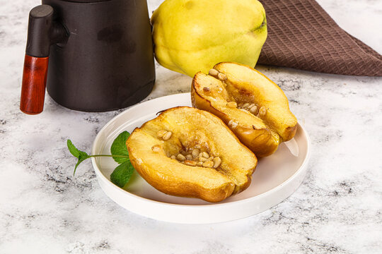 Baked quince with honey and cedar