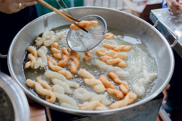 shrimp in a pan