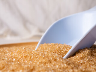 Organic Light Brown Sugar with versatile scoop.