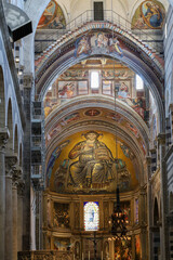 Obraz premium The Pisa Cathedral interior and view of the Christ in Majesty mosaic. Apse mosaic in the Pisa Duomo.