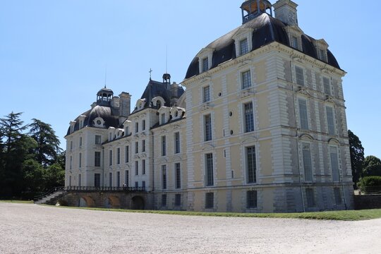 royal palace in Cheverny, France
