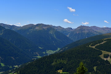 Naklejka premium Schöne Landschaft im Ultental in Südtirol 