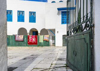 Naklejka premium A street scene from the colorful town of Sidi Bou Said in Tunisia
