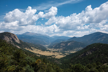 Fototapeta premium capture breathtaking beauty of summer landscapes across all states of usa showcasing diverse forested areas and