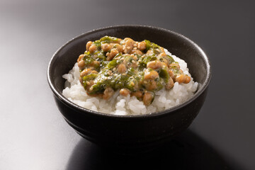 めかぶ納豆　ご飯