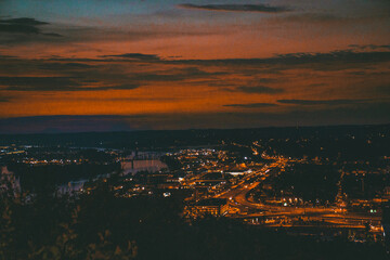 Fototapeta premium sunset over the city