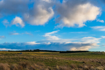 Obraz premium Late afternoon views over the countryside near Braidwood