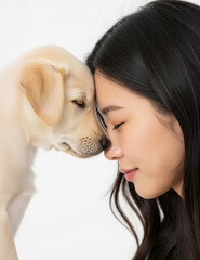 골든 리트리버와 교감하는 여성의 사랑, Woman's Love Bonding with Golden Retriever