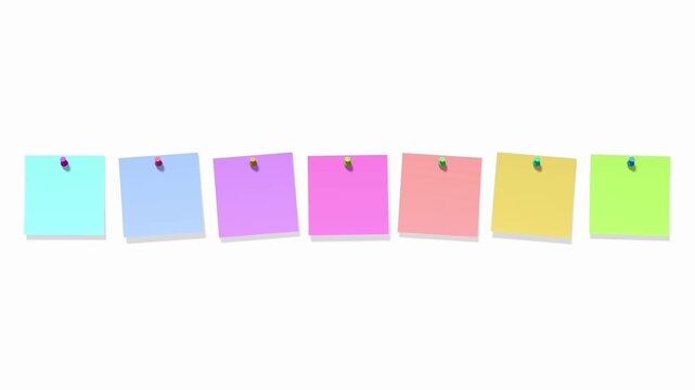 sieben schaukelnde bunte leere Notizzettel