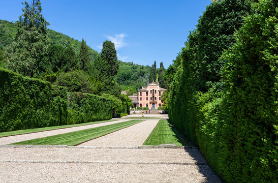 Scalea del Sonetto - The Stairway of the Sonnet view Villa Barbarigo Valsanzibio Padua Galzignano Terme (16th-17th century)..